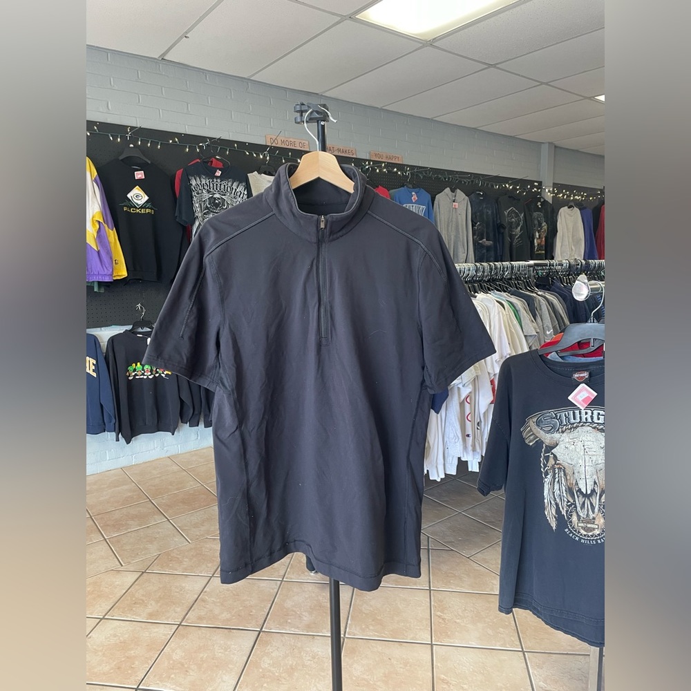 Lululemon Men’s Tee Size L